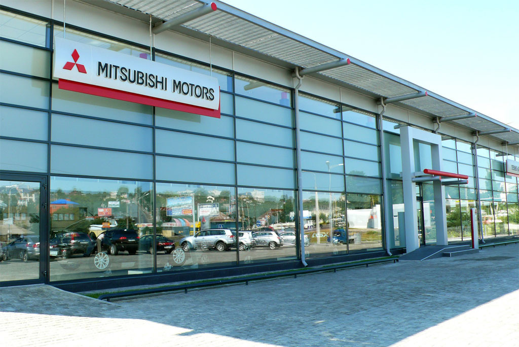 Автосалон Mitsubishi - автомобілі на будь-який смак